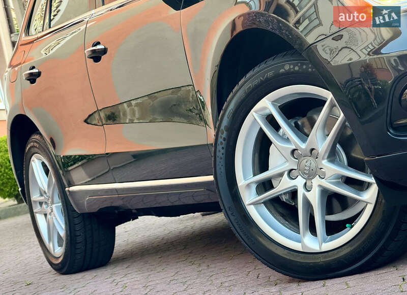Внедорожник / Кроссовер Audi Q5 2016 в Стрые