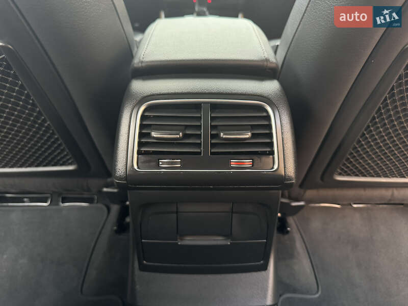 Внедорожник / Кроссовер Audi Q5 2016 в Стрые