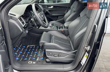 Внедорожник / Кроссовер Audi Q5 2019 в 