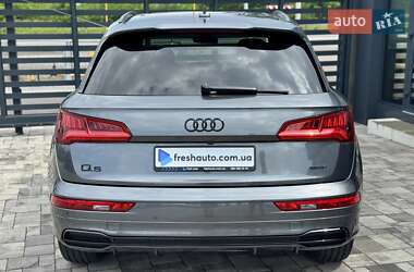 Внедорожник / Кроссовер Audi Q5 2019 в 