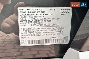 Внедорожник / Кроссовер Audi Q5 2018 в 
