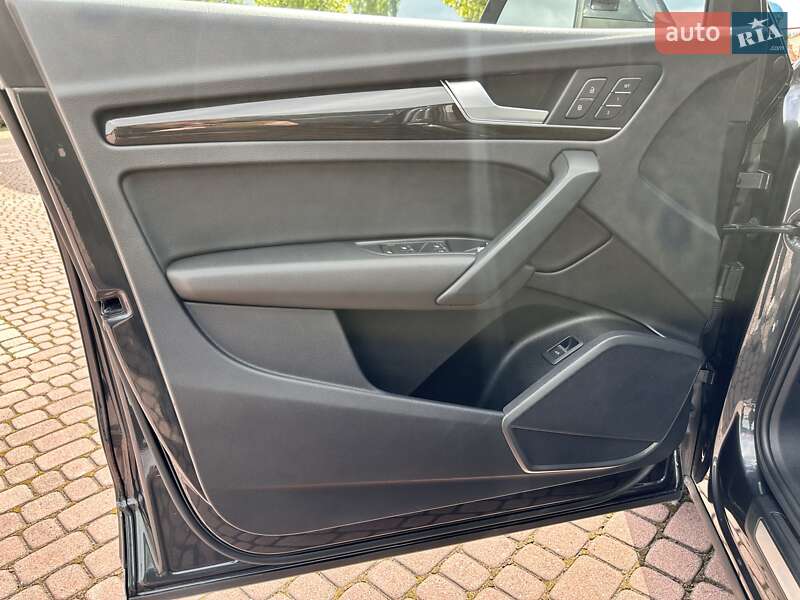 Внедорожник / Кроссовер Audi Q5 2018 в Львове