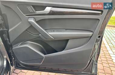 Внедорожник / Кроссовер Audi Q5 2018 в 