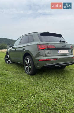 Внедорожник / Кроссовер Audi Q5 2023 в 