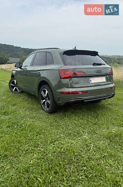 Внедорожник / Кроссовер Audi Q5 2023 в 