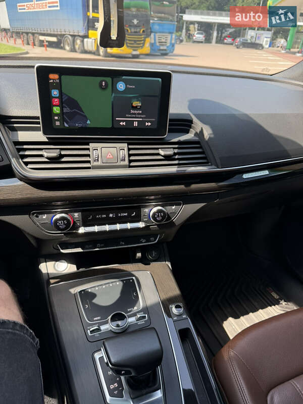 Позашляховик / Кросовер Audi Q5 2018 в Києві