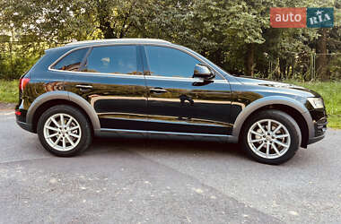 Внедорожник / Кроссовер Audi Q5 2016 в 