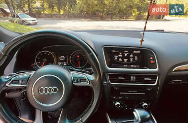 Внедорожник / Кроссовер Audi Q5 2016 в 