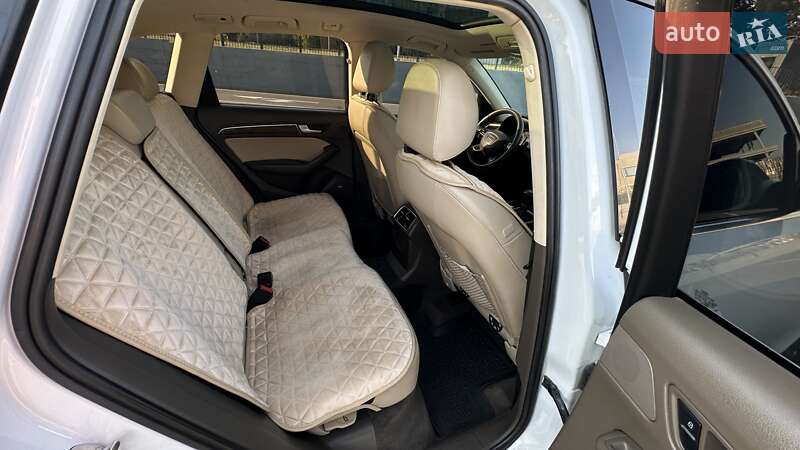 Внедорожник / Кроссовер Audi Q5 2013 в Полтаве