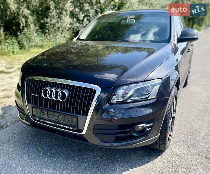 Внедорожник / Кроссовер Audi Q5 2012 в Киеве