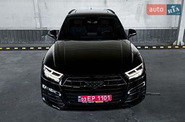 Внедорожник / Кроссовер Audi Q5 2019 в 