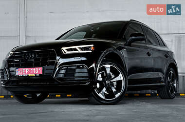 Внедорожник / Кроссовер Audi Q5 2019 в 