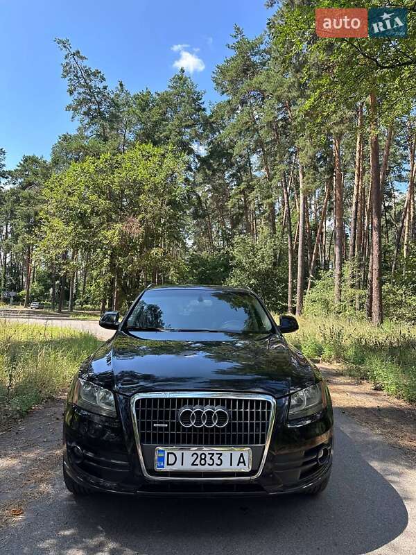 Внедорожник / Кроссовер Audi Q5 2010 в Черкассах