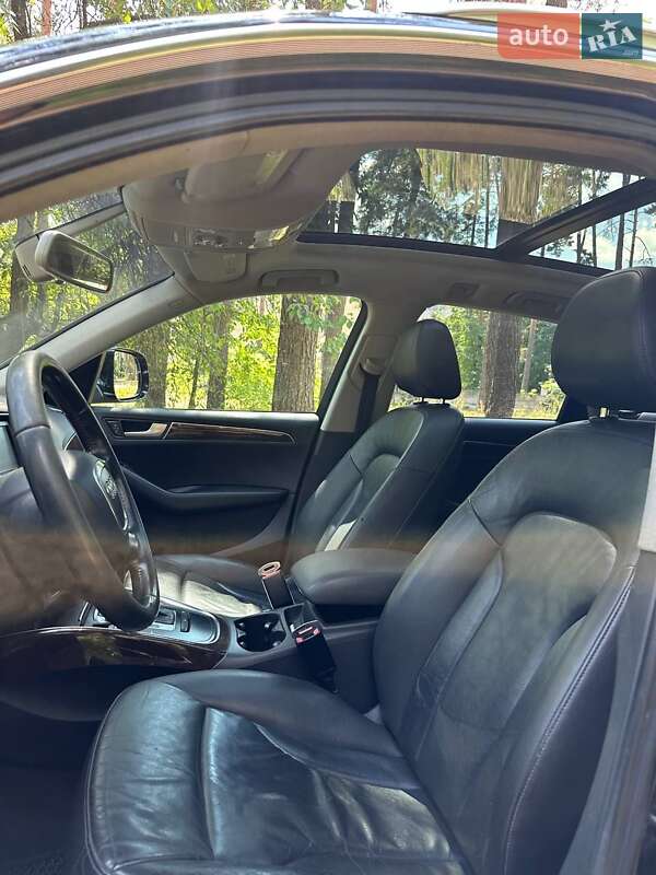 Внедорожник / Кроссовер Audi Q5 2010 в Черкассах