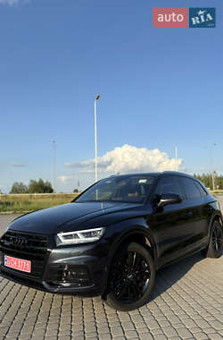 Позашляховик / Кросовер Audi Q5 2018 в Рава-Руській
