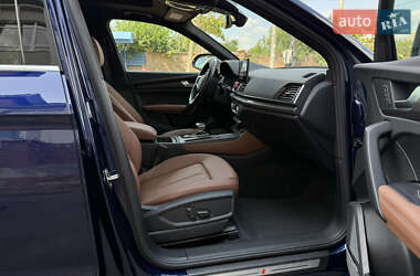 Внедорожник / Кроссовер Audi Q5 2022 в 