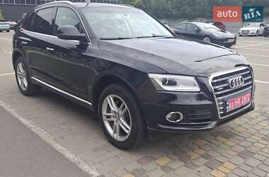 Внедорожник / Кроссовер Audi Q5 2016 в 