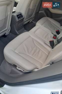 Внедорожник / Кроссовер Audi Q5 2012 в 