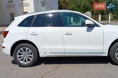 Внедорожник / Кроссовер Audi Q5 2013 в 