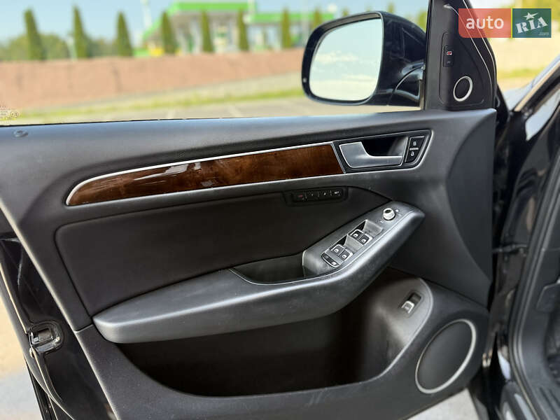 Внедорожник / Кроссовер Audi Q5 2015 в Виннице