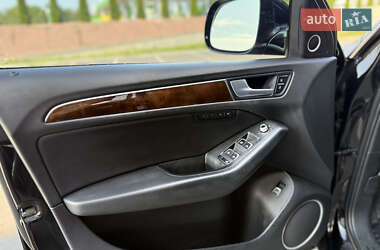 Внедорожник / Кроссовер Audi Q5 2015 в 