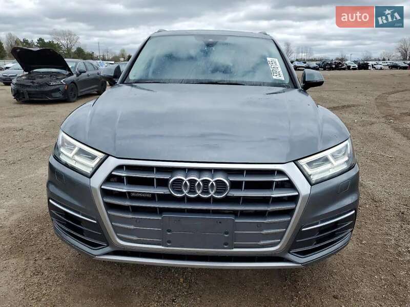 Позашляховик / Кросовер Audi Q5 2018 в Ірпені