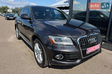 Внедорожник / Кроссовер Audi Q5 2015 в 