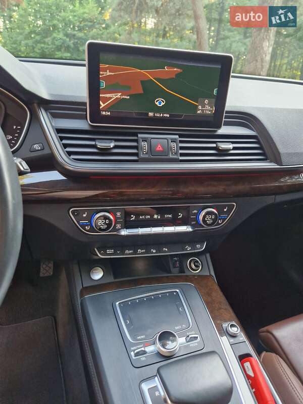 Внедорожник / Кроссовер Audi Q5 2019 в Ахтырке