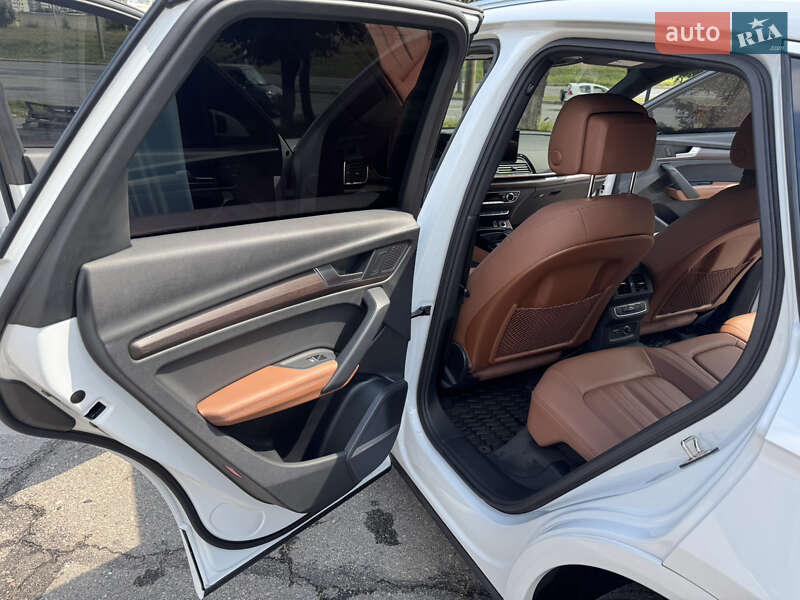 Внедорожник / Кроссовер Audi Q5 2020 в Харькове