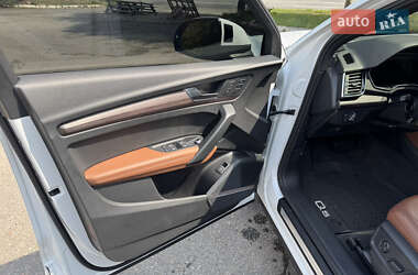 Внедорожник / Кроссовер Audi Q5 2020 в 