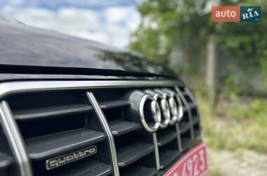 Внедорожник / Кроссовер Audi Q5 2021 в 