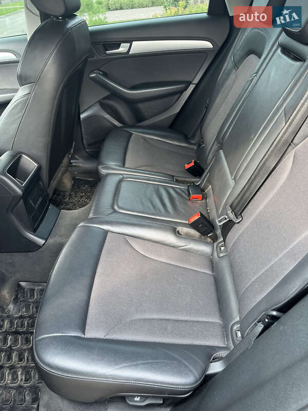 Позашляховик / Кросовер Audi Q5 2015 в Сумах