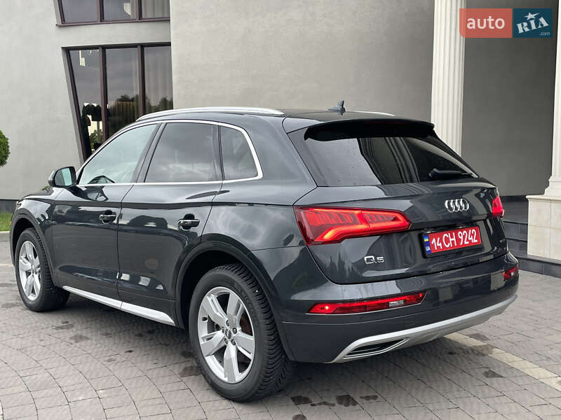 Внедорожник / Кроссовер Audi Q5 2019 в Стрые