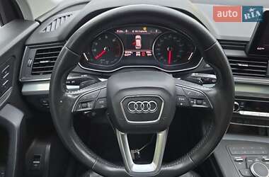 Внедорожник / Кроссовер Audi Q5 2019 в 