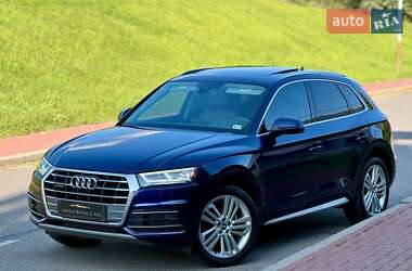 Внедорожник / Кроссовер Audi Q5 2019 в 