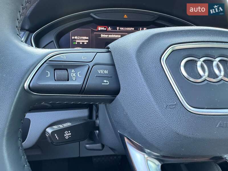 Внедорожник / Кроссовер Audi Q5 2019 в Киеве