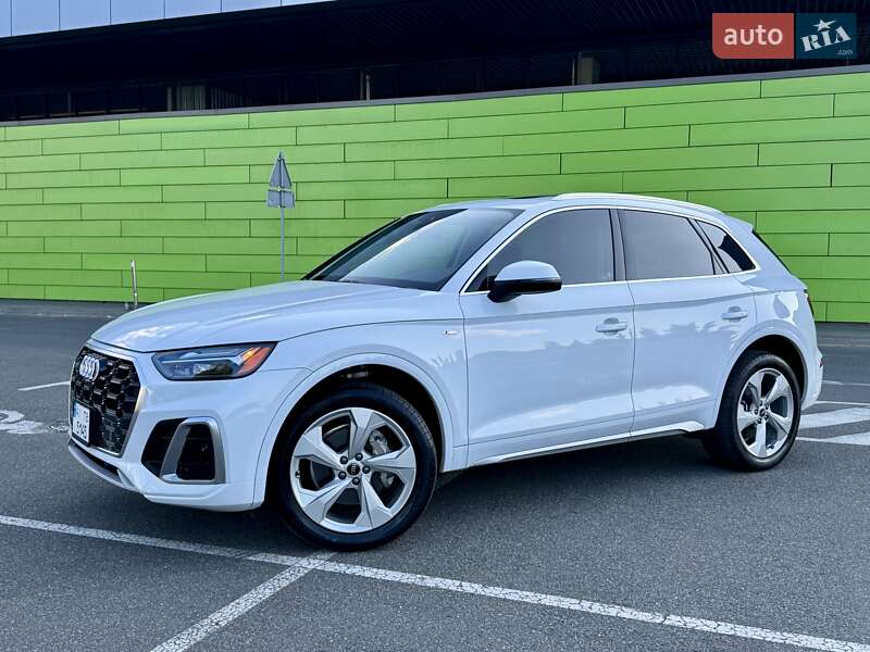 Внедорожник / Кроссовер Audi Q5 2023 в Киеве