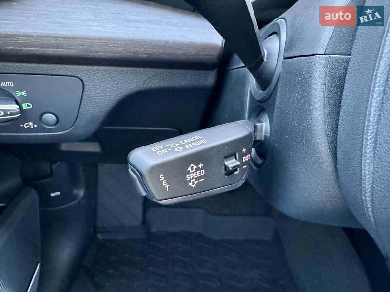 Внедорожник / Кроссовер Audi Q5 2023 в Киеве