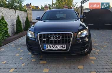Внедорожник / Кроссовер Audi Q5 2012 в 