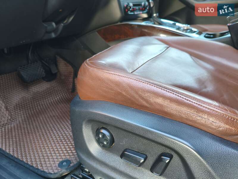 Внедорожник / Кроссовер Audi Q5 2012 в Виннице
