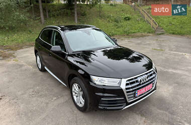 Внедорожник / Кроссовер Audi Q5 2019 в 