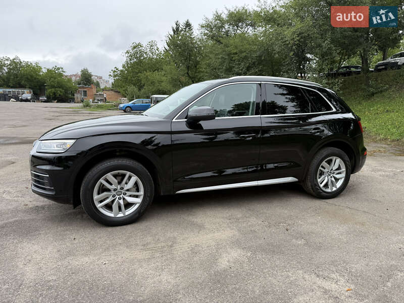 Внедорожник / Кроссовер Audi Q5 2019 в Виннице