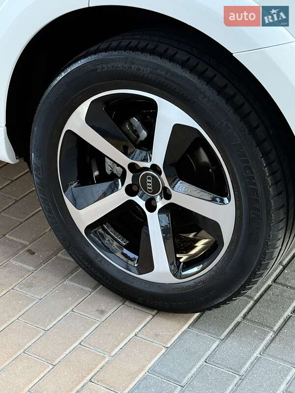 Внедорожник / Кроссовер Audi Q5 2016 в Белой Церкви