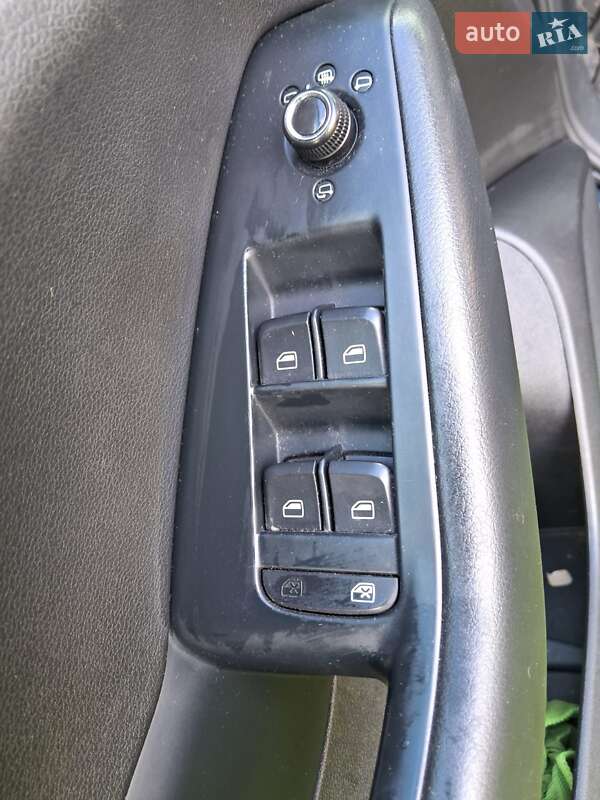 Внедорожник / Кроссовер Audi Q5 2010 в Чорткове