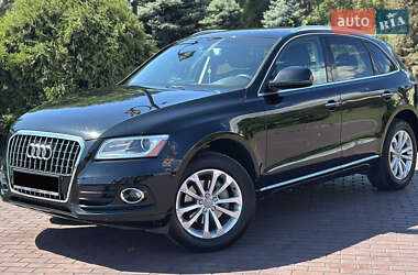 Внедорожник / Кроссовер Audi Q5 2015 в 