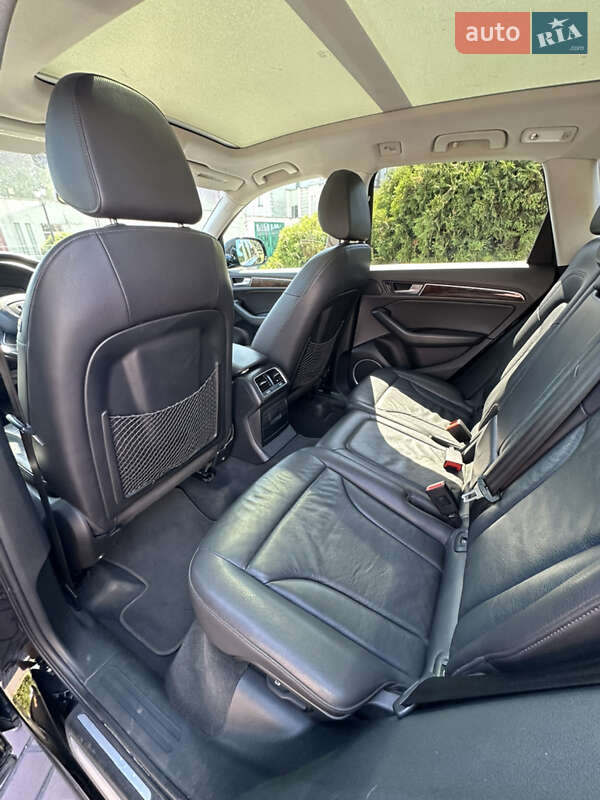 Внедорожник / Кроссовер Audi Q5 2015 в Днепре