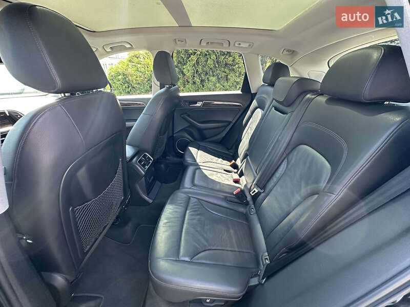 Внедорожник / Кроссовер Audi Q5 2015 в Днепре