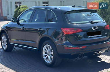 Внедорожник / Кроссовер Audi Q5 2015 в 