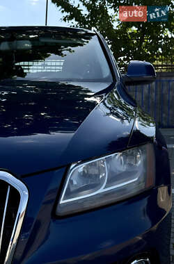 Внедорожник / Кроссовер Audi Q5 2013 в 