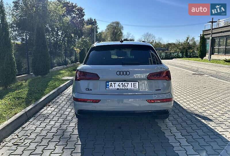 Внедорожник / Кроссовер Audi Q5 2019 в Львове